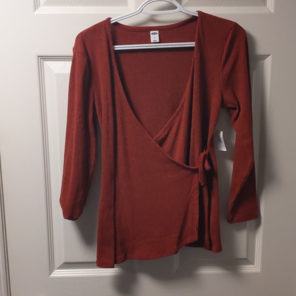 Old Navy Tops - Med - Burnt orange old navy long sleeve blouse Old Navy Tops - Med - Burnt orange old navy long sleeve blouse